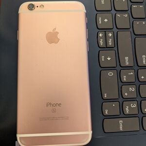 Apple iPhone 6s - Rose Gold 64 GB Memory